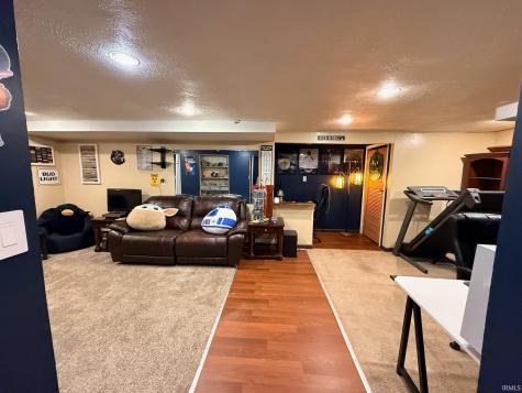 19553 Eaton Avenue South Bend IN 46637