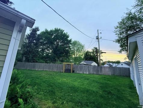 19553 Eaton Avenue South Bend IN 46637