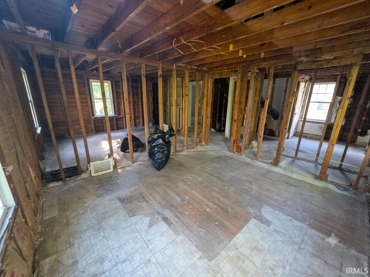 1415 Obrien Street South Bend IN 46628