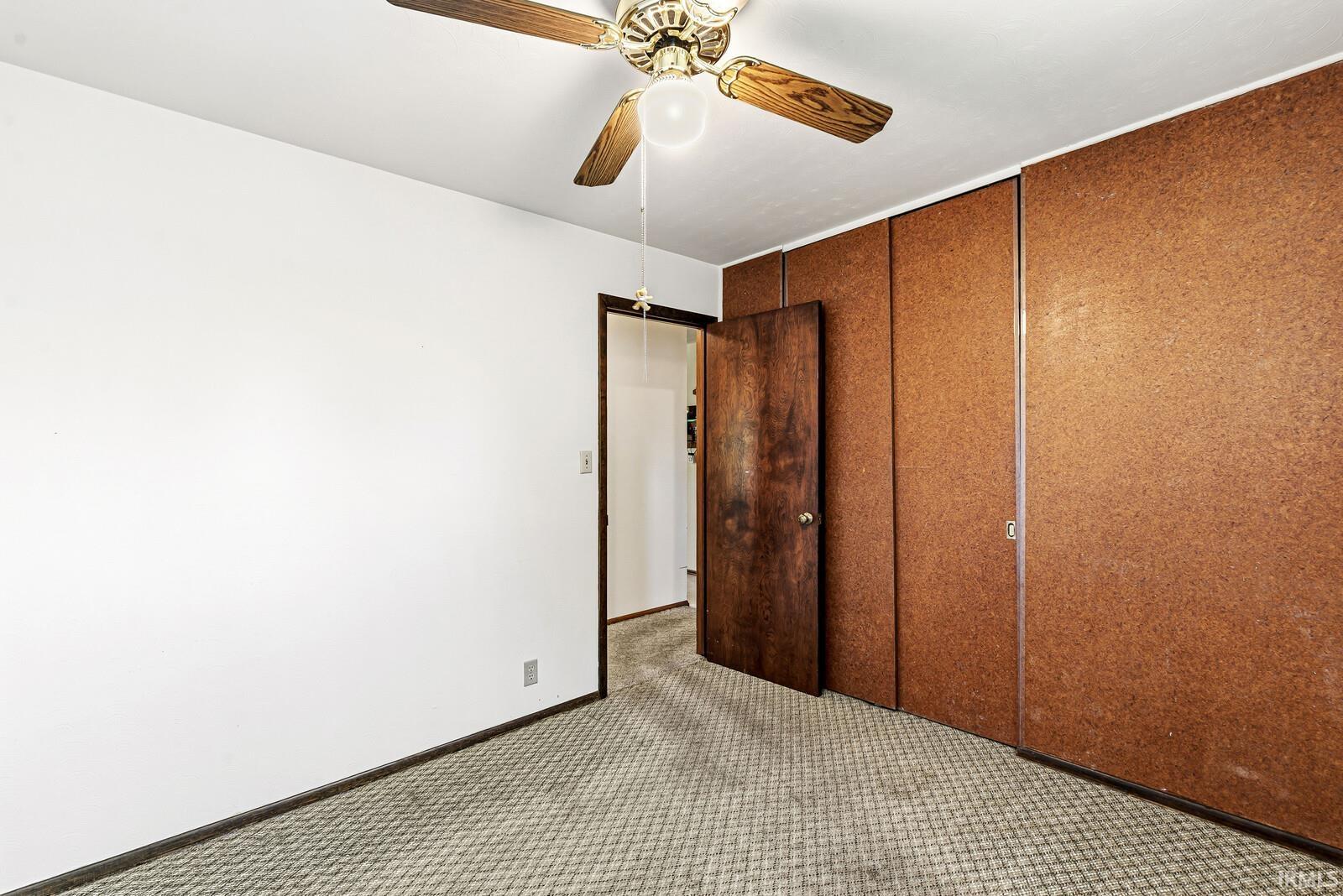 2811 Fredrickson Street South Bend IN 46628