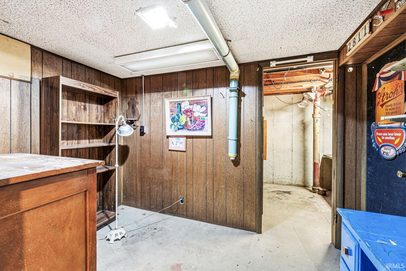 2811 Fredrickson Street South Bend IN 46628