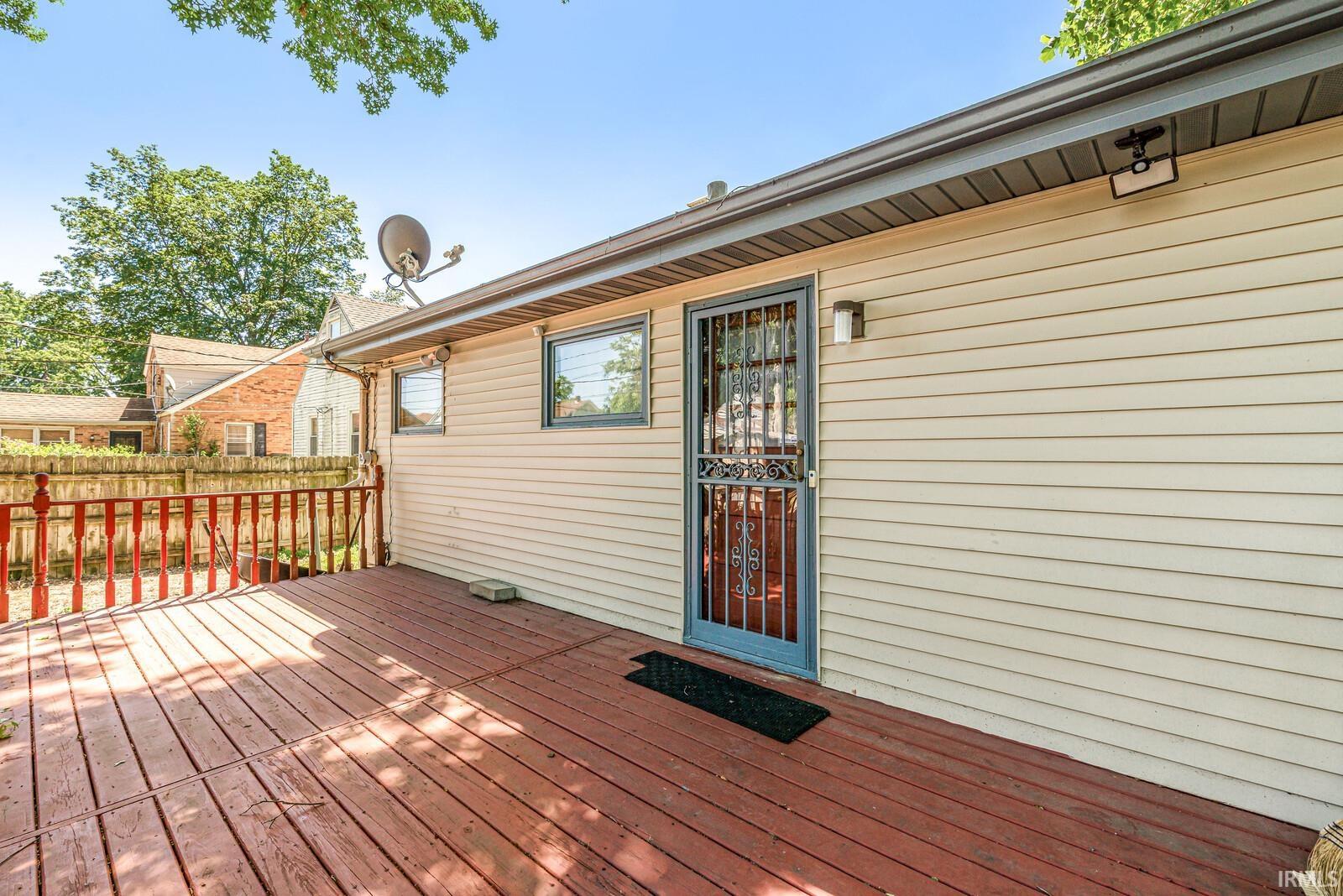 2811 Fredrickson Street South Bend IN 46628