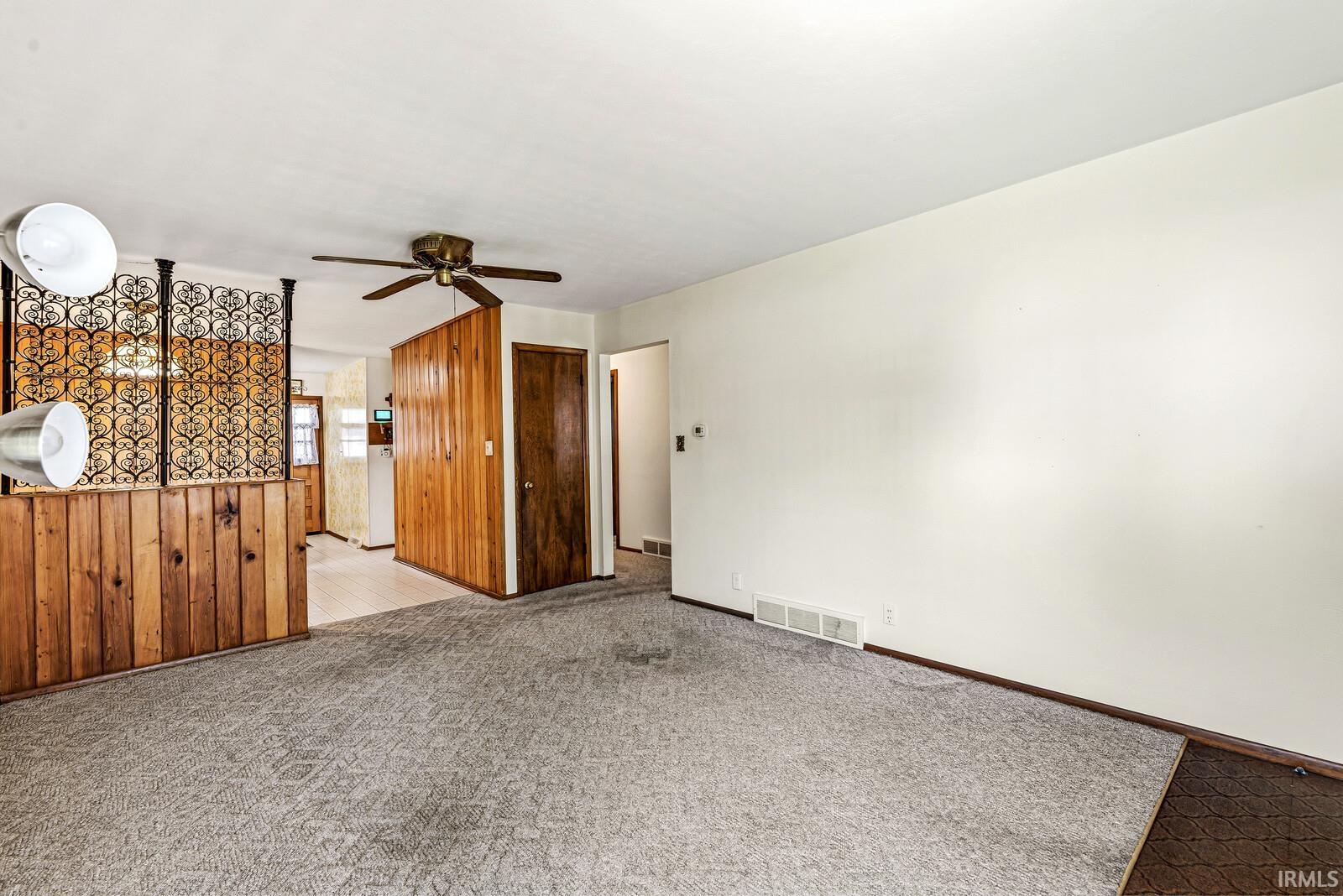 2811 Fredrickson Street South Bend IN 46628
