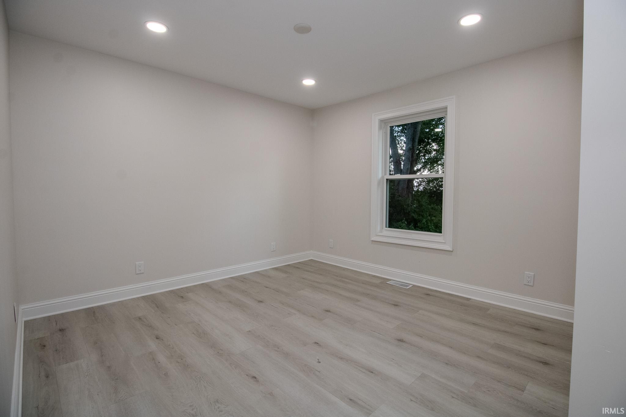 1615 N 300 E Knox IN 46534