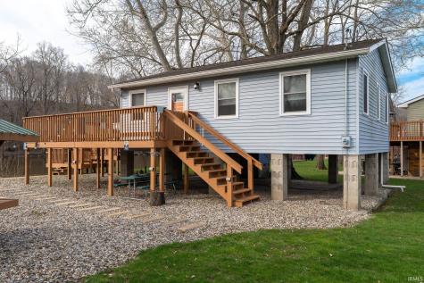 11802 W Horseshoe Bend Drive Brookston IN 47923