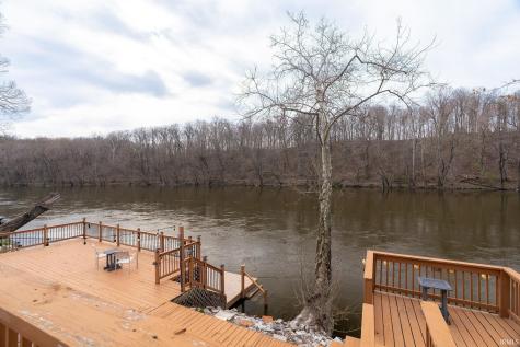 11802 W Horseshoe Bend Drive Brookston IN 47923