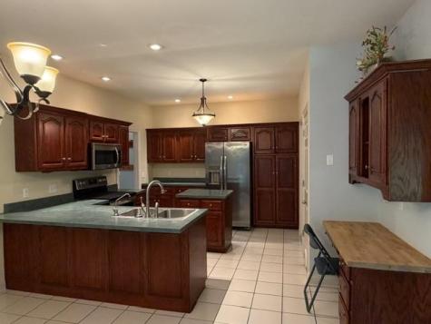 11034 Summer Chase Road Fort Wayne IN 46818
