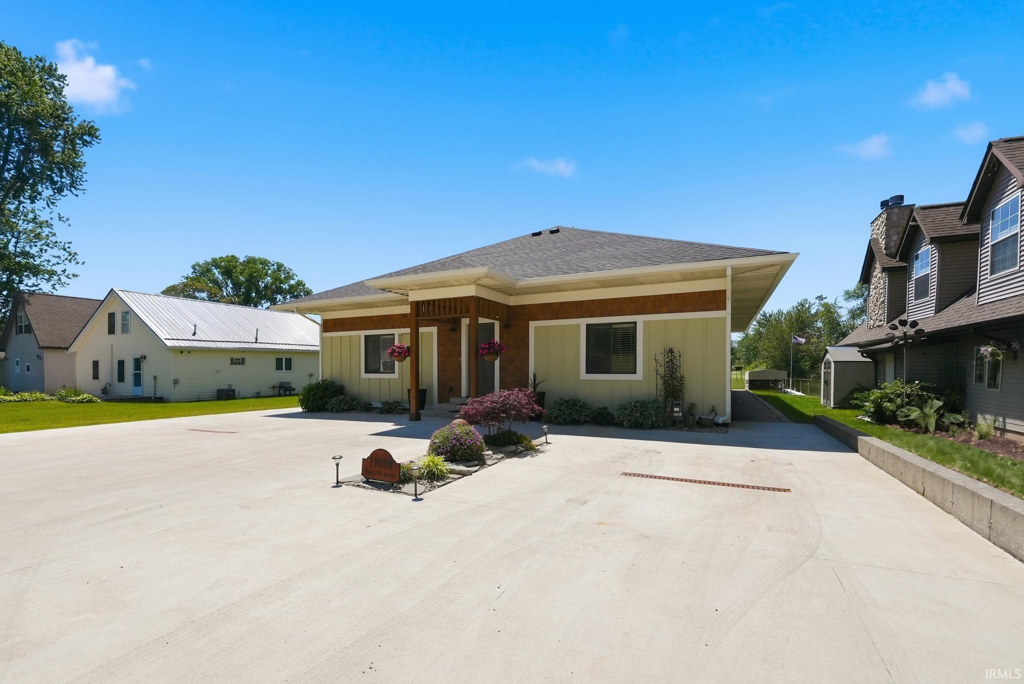 11690 E 310 Lagrange IN 46761