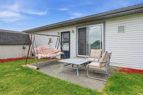 373 N Park Lane Butler IN 46721