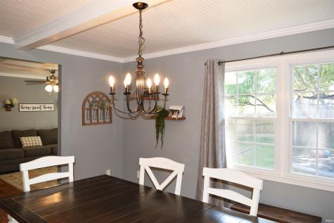 7174 Locust Tree Lane Evansville IN 47712