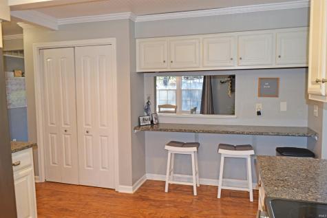 7174 Locust Tree Lane Evansville IN 47712