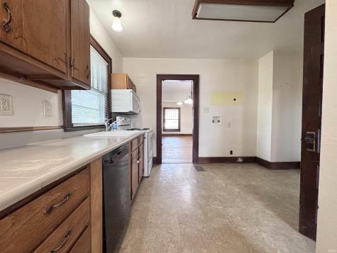 110 E Jackson Street Galveston IN 46932