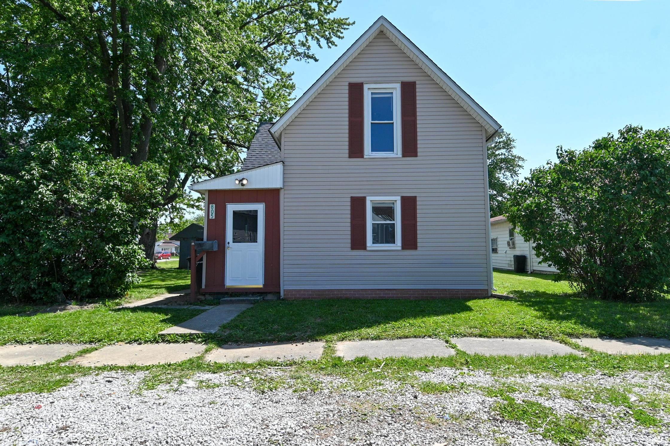 805 S 17th Street Elwood IN 46036