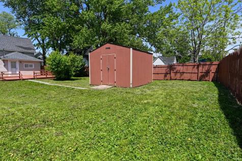 805 S 17th Street Elwood IN 46036