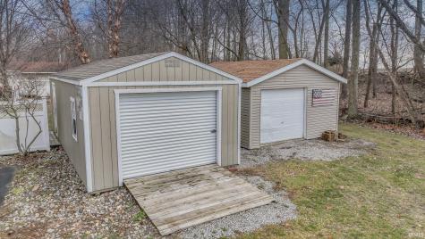 5008 E Shady Point Drive Monticello IN 47960