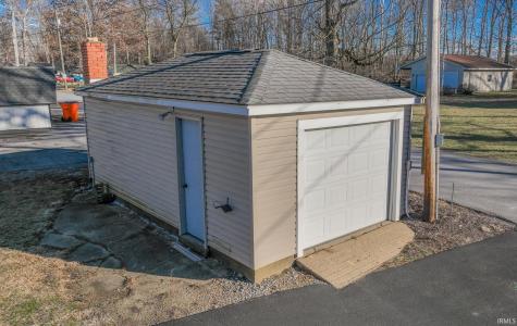 5008 E Shady Point Drive Monticello IN 47960