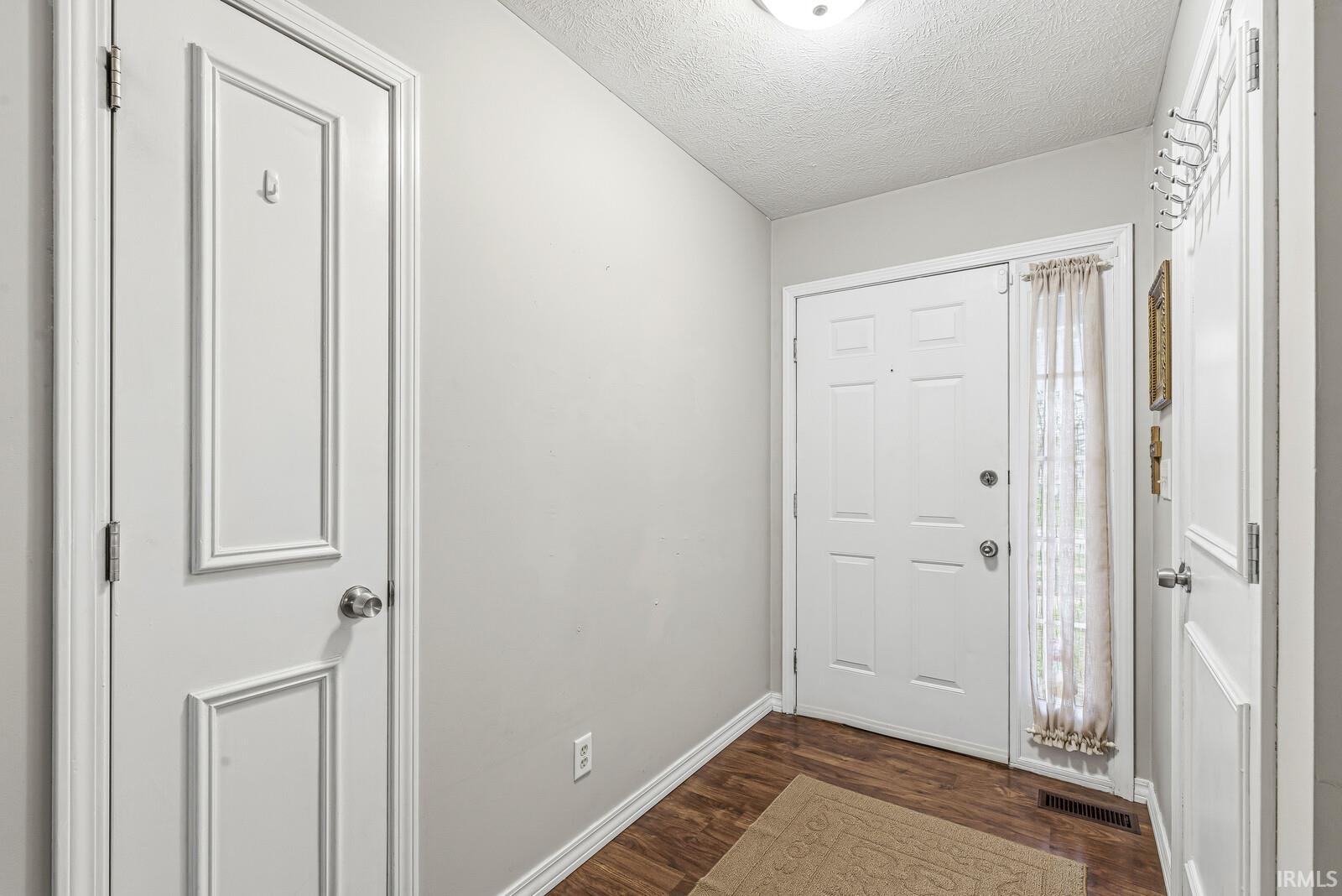 2915 Corpus Christi Drive South Bend IN 46628