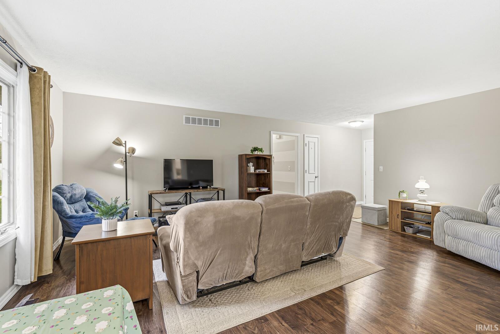 2915 Corpus Christi Drive South Bend IN 46628