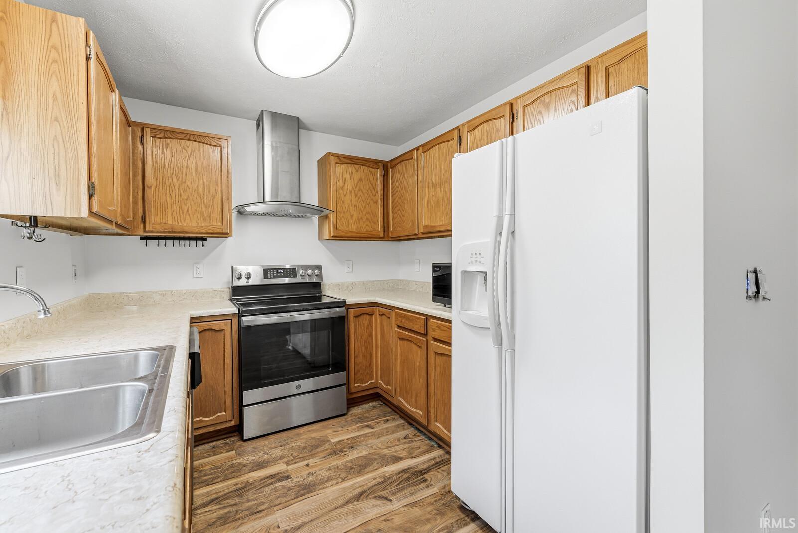 1111 B J Street Mishawaka IN 46545
