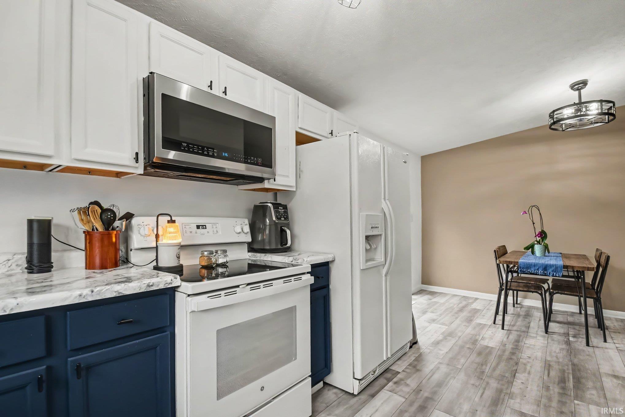 717 Whitehall Drive South Bend IN 46615