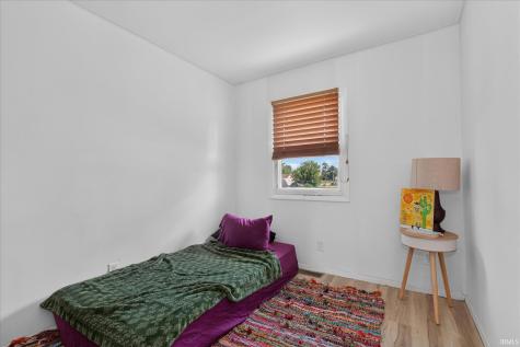 392 Fairmount Road Kingsford Heights IN 46346