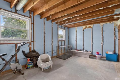 392 Fairmount Road Kingsford Heights IN 46346