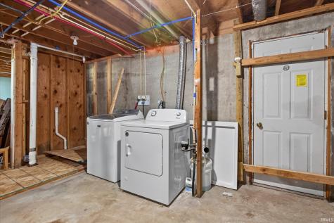 392 Fairmount Road Kingsford Heights IN 46346