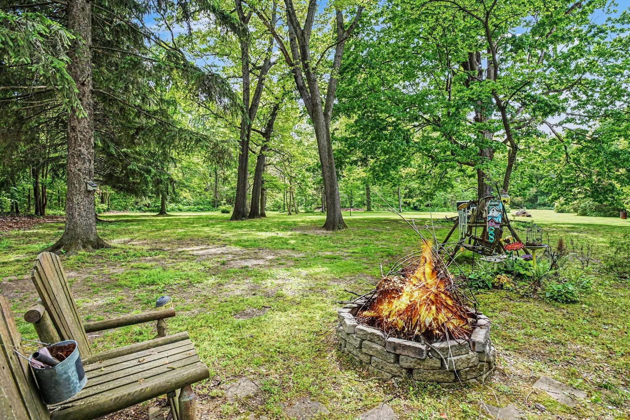 21564 County Road 6 Bristol IN 46507