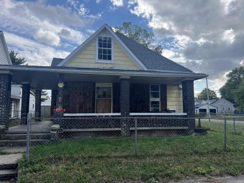 925 W Powers Street Muncie IN 47303