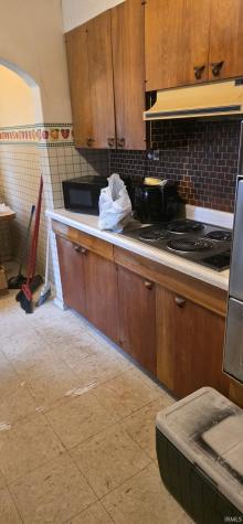 1208 S Luick Muncie IN 47302