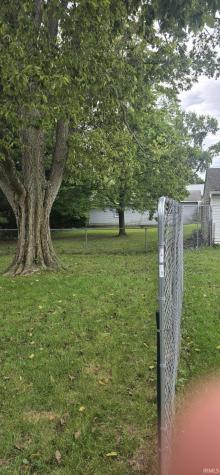1208 S Luick Muncie IN 47302