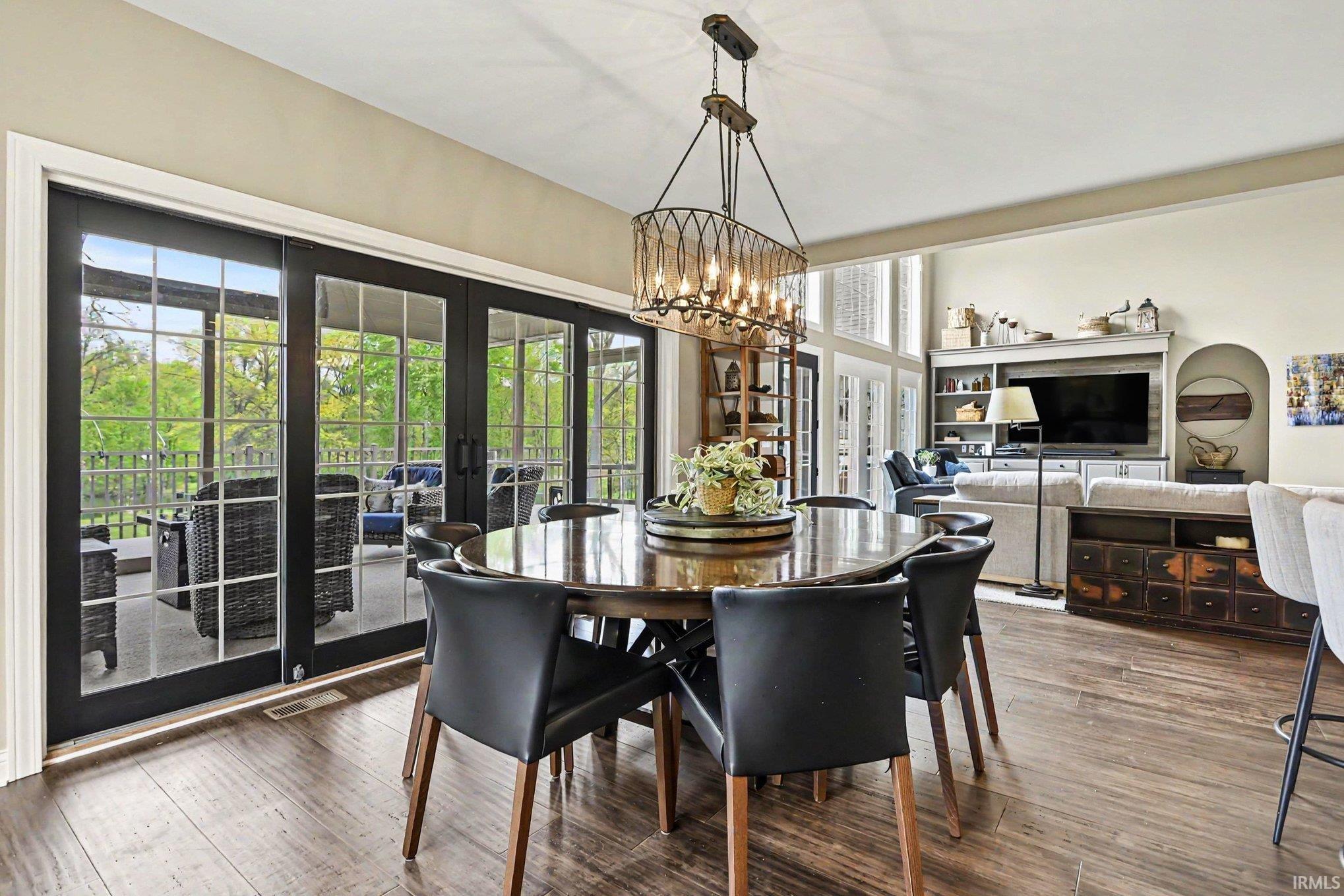 51234 Stratford Drive Elkhart IN 46514