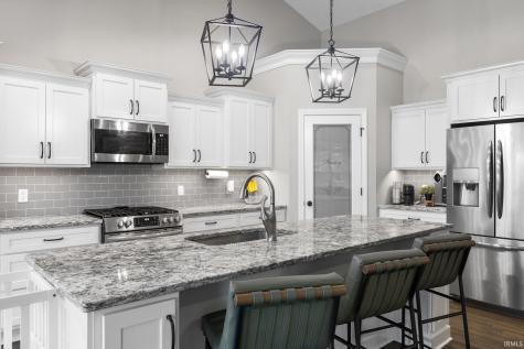 1157 Chesapeake Cove Drive Lafayette IN 47909