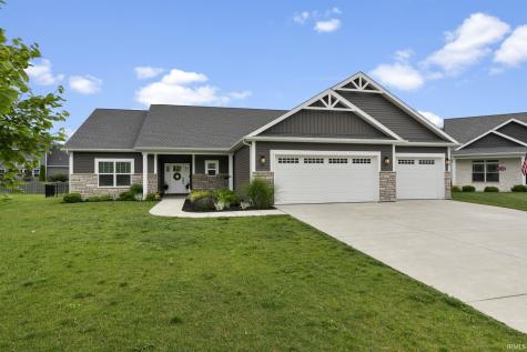 1157 Chesapeake Cove Drive Lafayette IN 47909