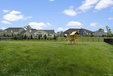 1157 Chesapeake Cove Drive Lafayette IN 47909