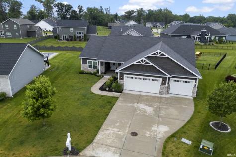 1157 Chesapeake Cove Drive Lafayette IN 47909