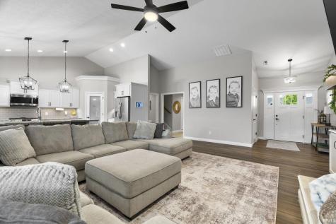 1157 Chesapeake Cove Drive Lafayette IN 47909