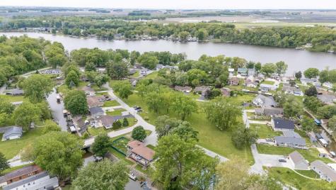 11128 N Quiet Water Road Monticello IN 47960