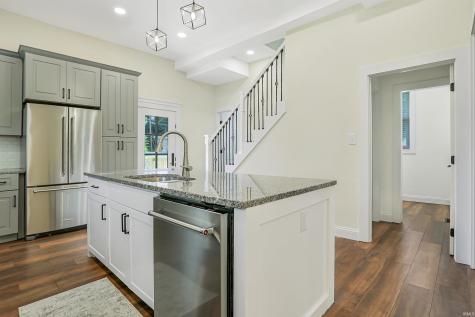 2601 Mesker Park Drive Evansville IN 47720