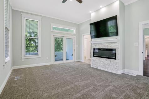 2601 Mesker Park Drive Evansville IN 47720