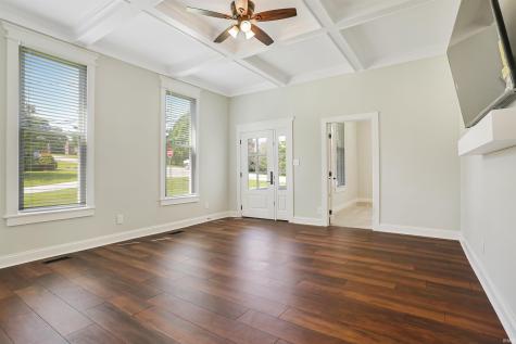 2601 Mesker Park Drive Evansville IN 47720