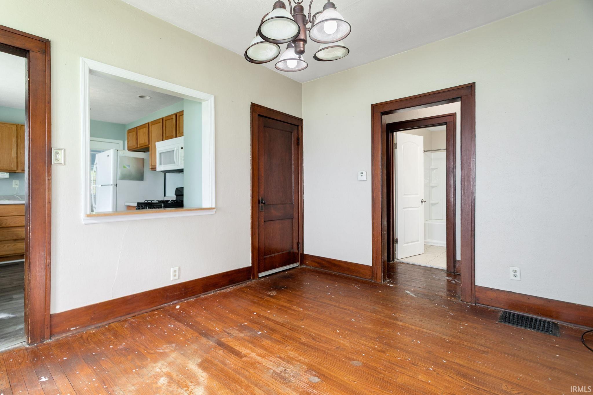 2201 Catalpa Street South Bend IN 46613