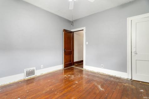 2201 Catalpa Street South Bend IN 46613