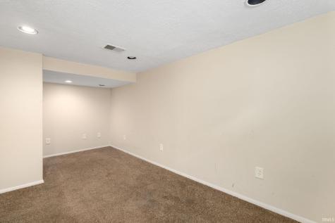 2201 Catalpa Street South Bend IN 46613