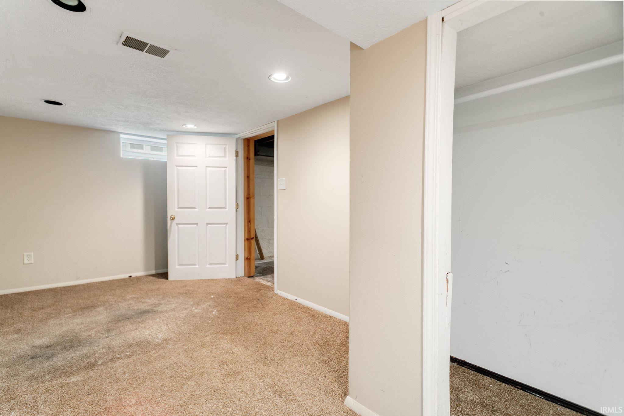 2201 Catalpa Street South Bend IN 46613