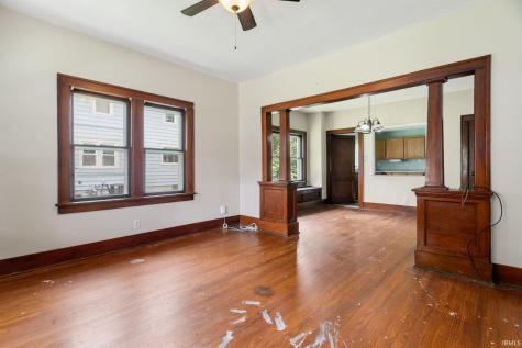 2201 Catalpa Street South Bend IN 46613