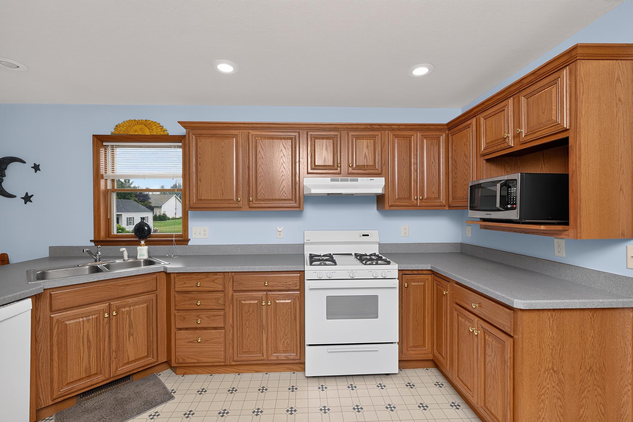 18865 Fillmore Drive Goshen IN 46528