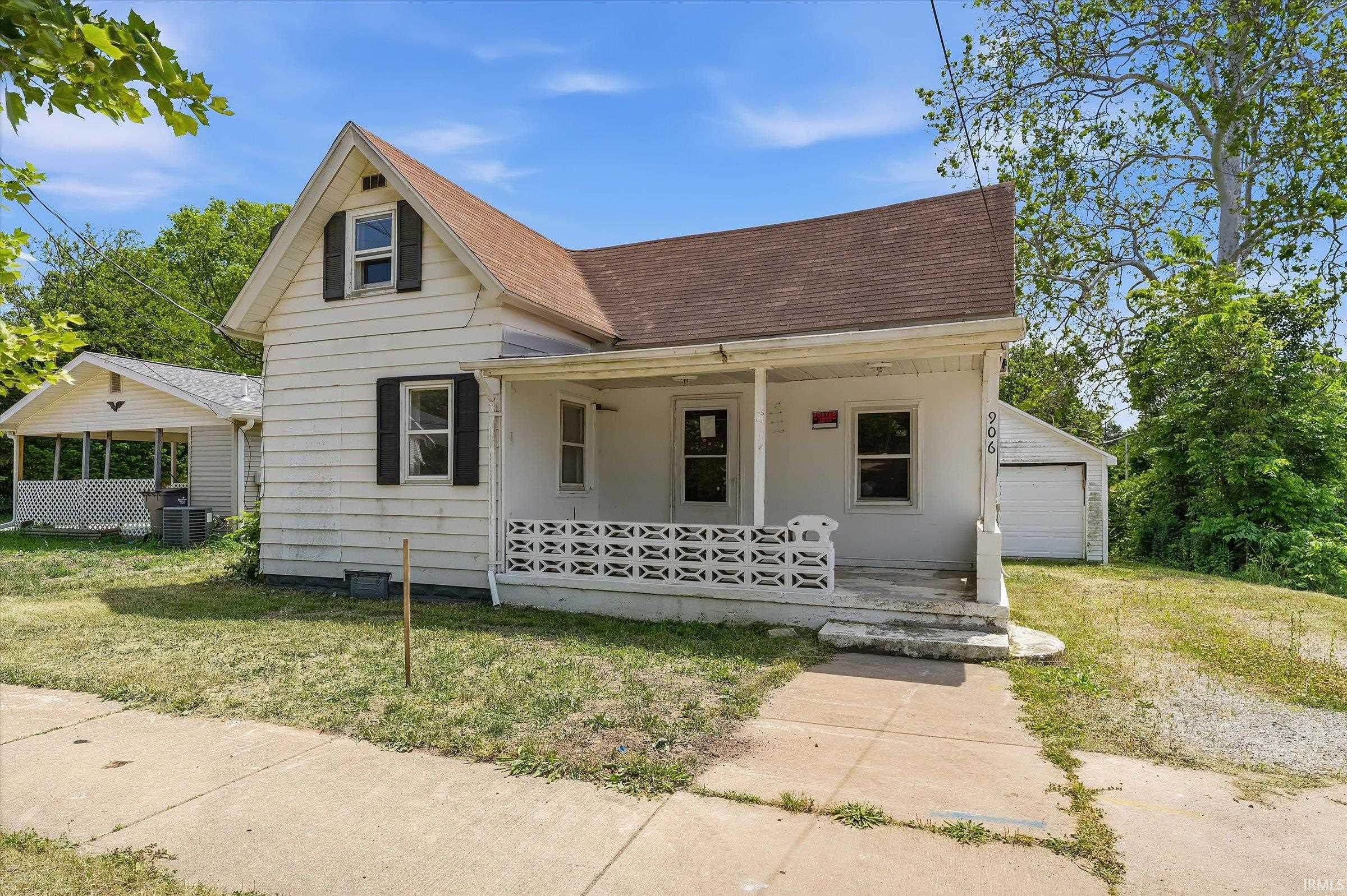 906 River Avenue Goshen IN 46528