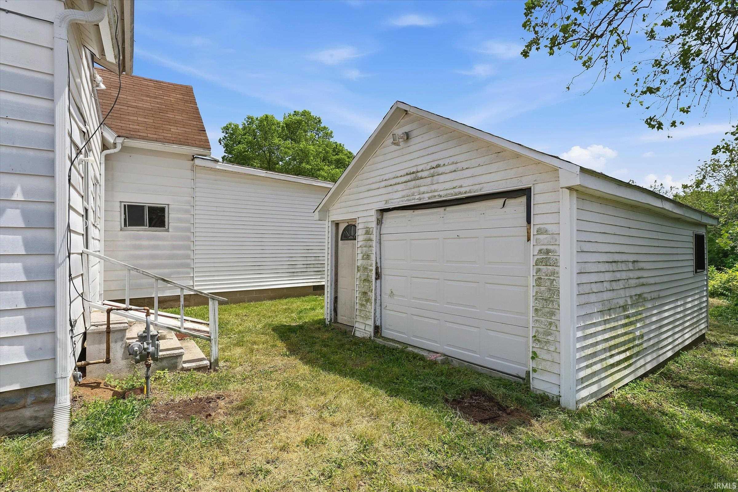 906 River Avenue Goshen IN 46528