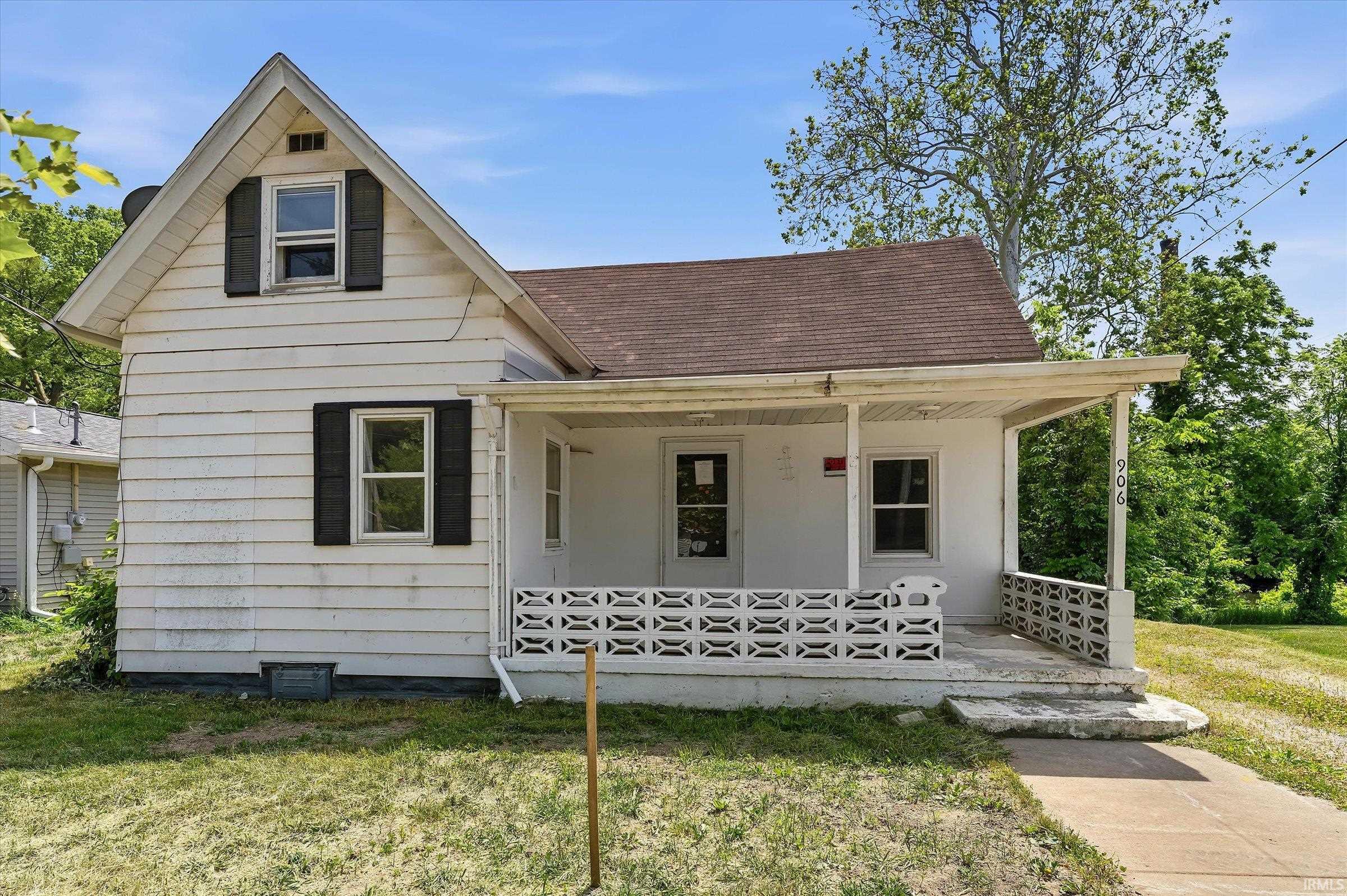 906 River Avenue Goshen IN 46528